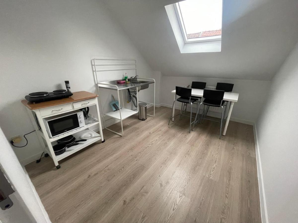 Schaerbeek Room 1 布鲁塞尔 外观 照片
